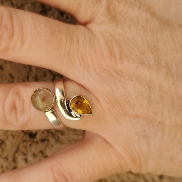 New Golden Rutile and Citrine Adjustable Silver Ring. - Picture 11 of 14